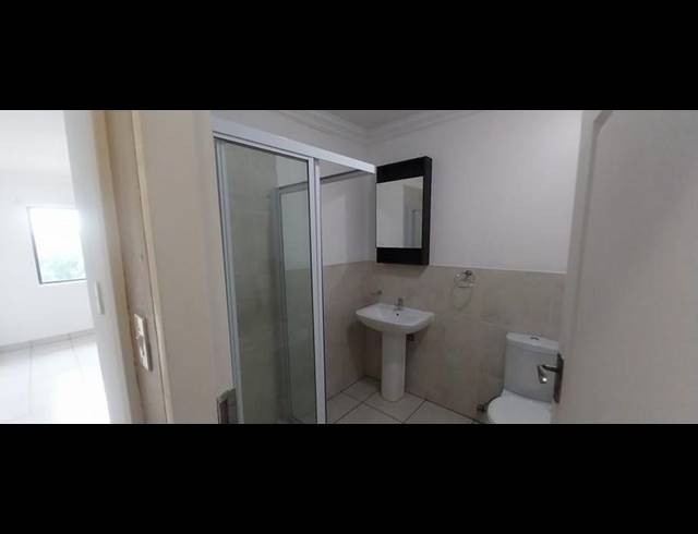 2 BEDROOM APARTMENT FOR SALE IN WYCHWOOD